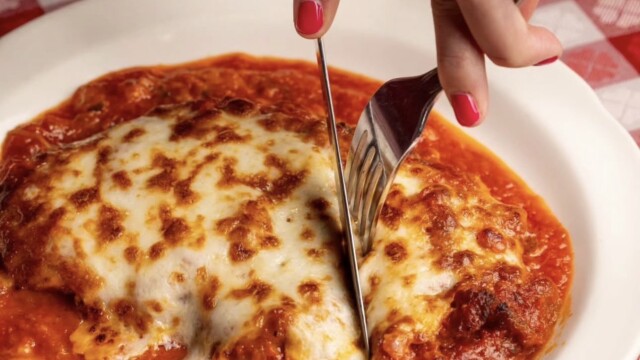 Dan Tana's Chicken Parmigiana